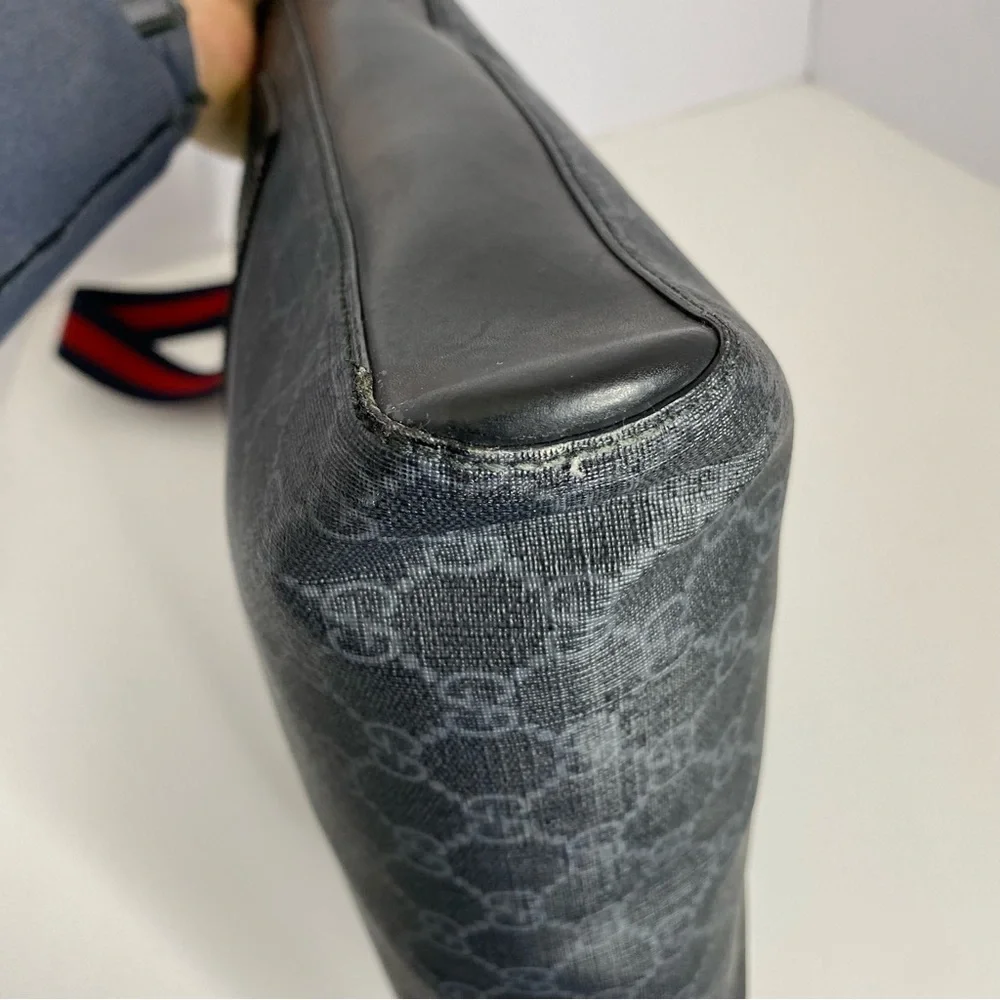 🔥Auth Gucci Supreme Shoulder Crossbody Bag GG PVC Leather - Picture 11 of 16